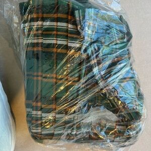 Men’s Unused green kilt size large